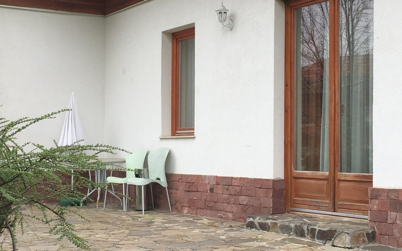 (AAA) Etagenwohnung im Villenpark des Schlosshotels (KEC08)
