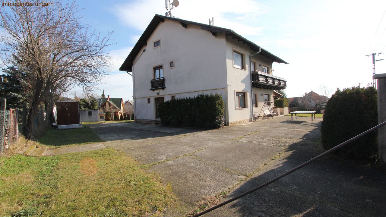 (AAA) Gepflegtes 8 Zimmer Gästehaus in Seenähe (44066)