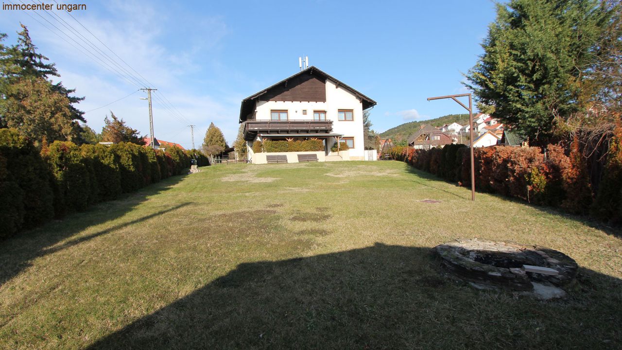 (AAA) Gepflegtes 8 Zimmer Gästehaus in Seenähe (44066)