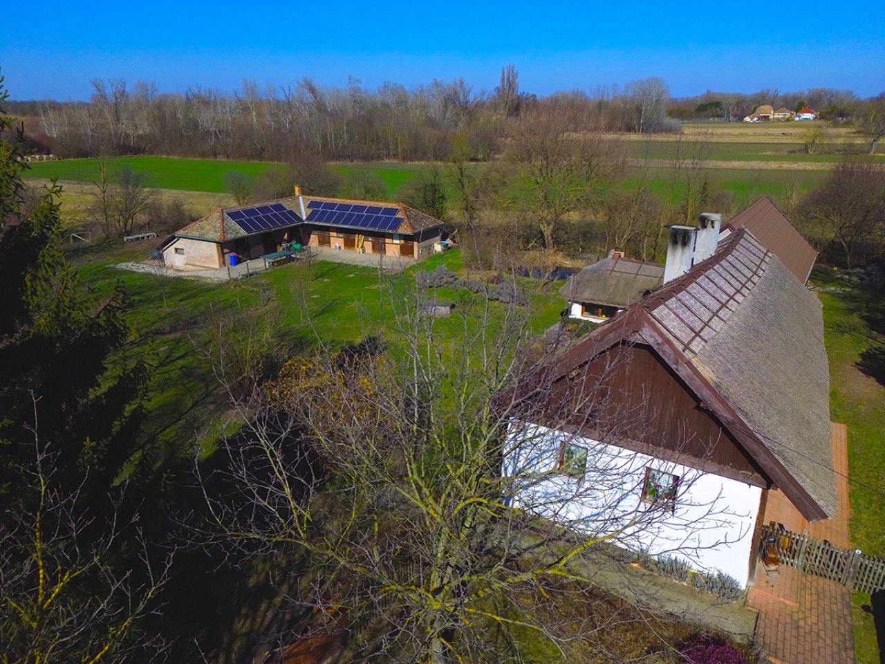(AAA) Wunderschön renoviertes, einzigartiges Landhaus mit Nebengebäude (FB0506)