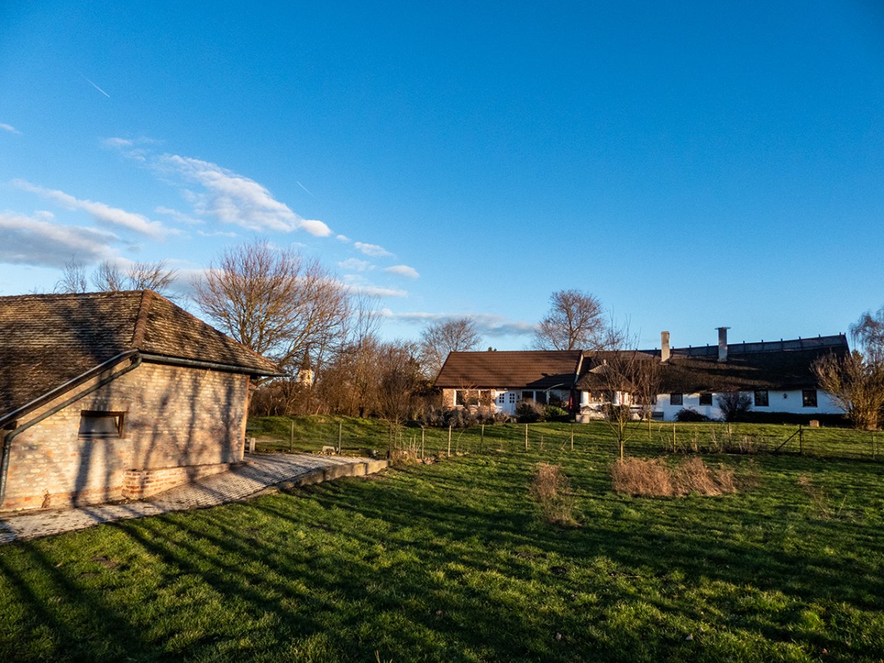 (AAA) Wunderschön renoviertes, einzigartiges Landhaus mit Nebengebäude (FB0506)