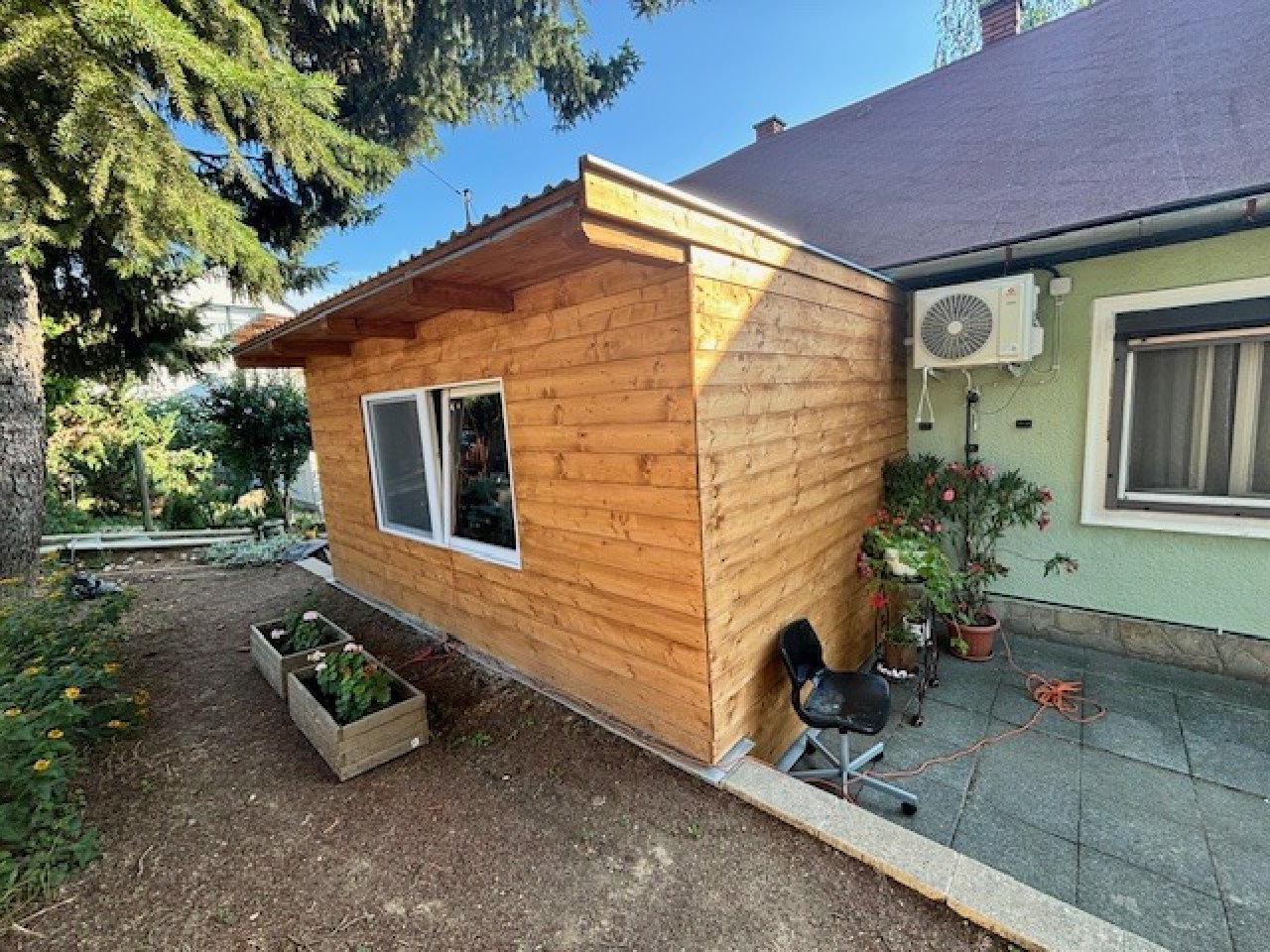 (AAA) Familienhaus in einer ruhigen Straße mit Panorama auf Héviz (KK044-2)