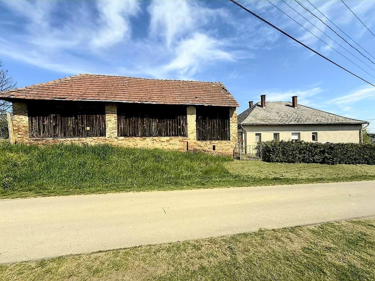 (ABA) Schnäppchen in Westungarn, große Scheune dabei (FB1869-2)