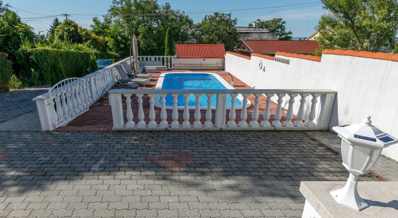 (ABA) Familienhaus mit Balaton-Panorama (33034-2)