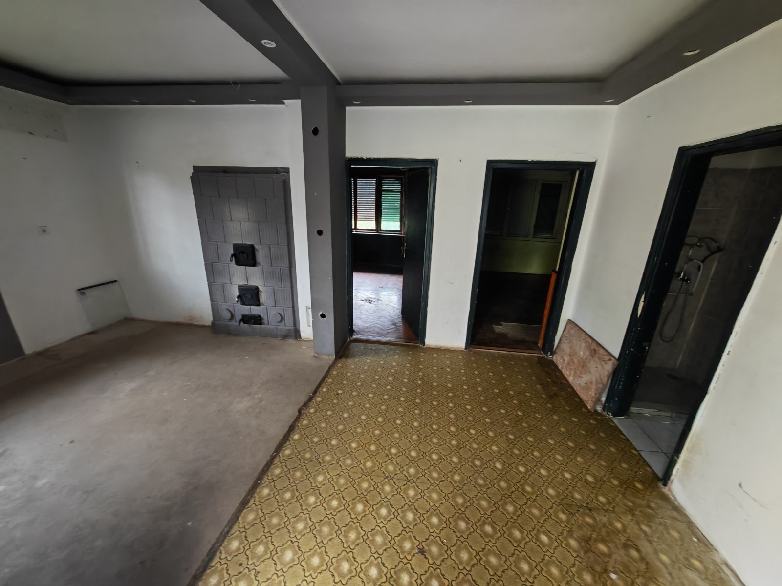 (BCA) Sanierungsbedürftiges Haus in ruhiger Umgebung (BB1901)