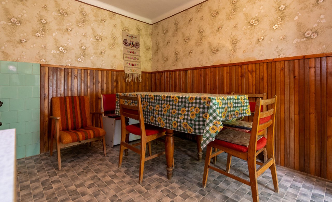 (BCA) Weinberghaus in ruhiger Lage bei Héviz, mit grossen Grundstück (77613)