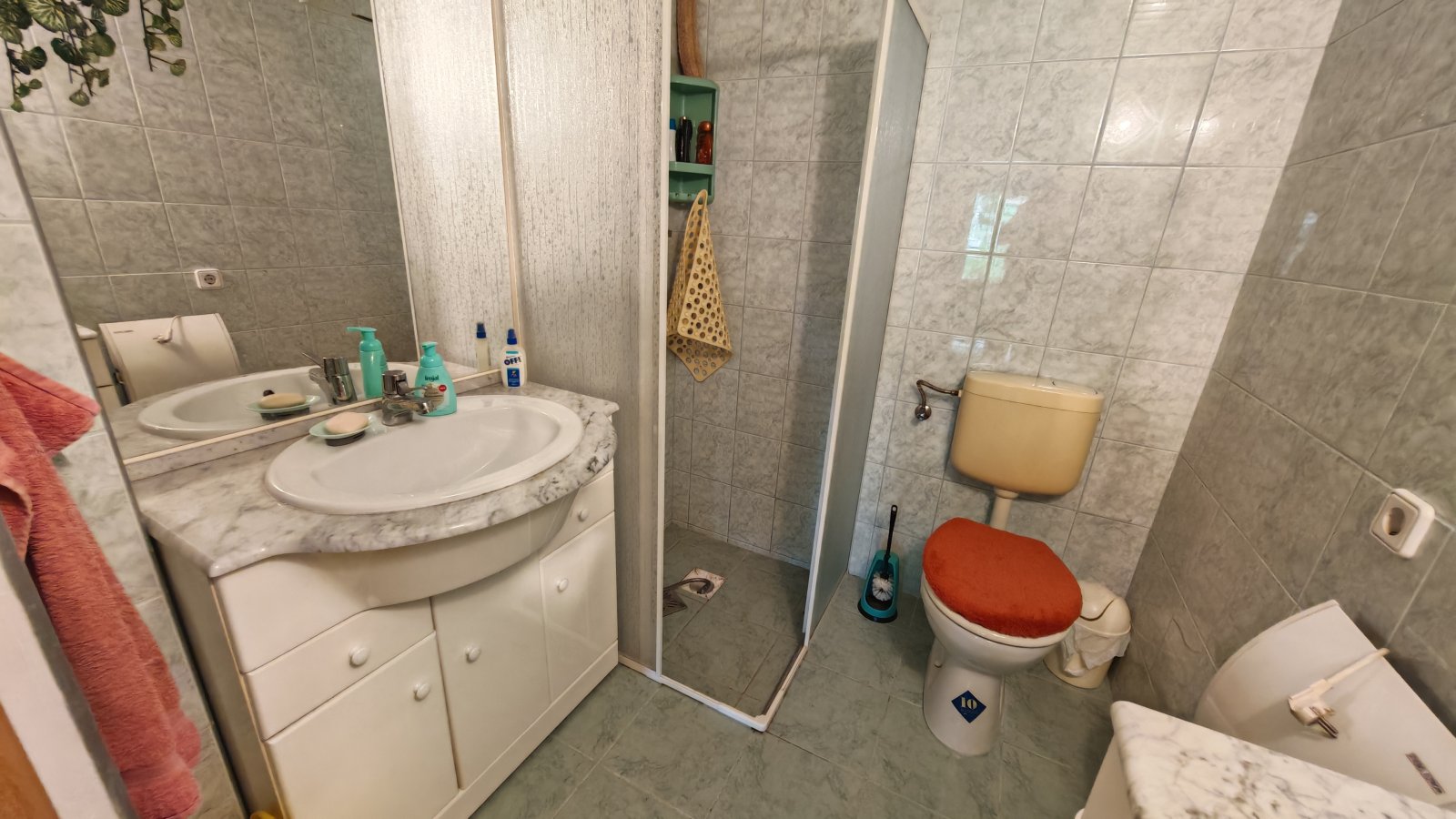 (BAA) Landhaus in ruhiger Lage mit sehr schönem Grundstück (MW1015)