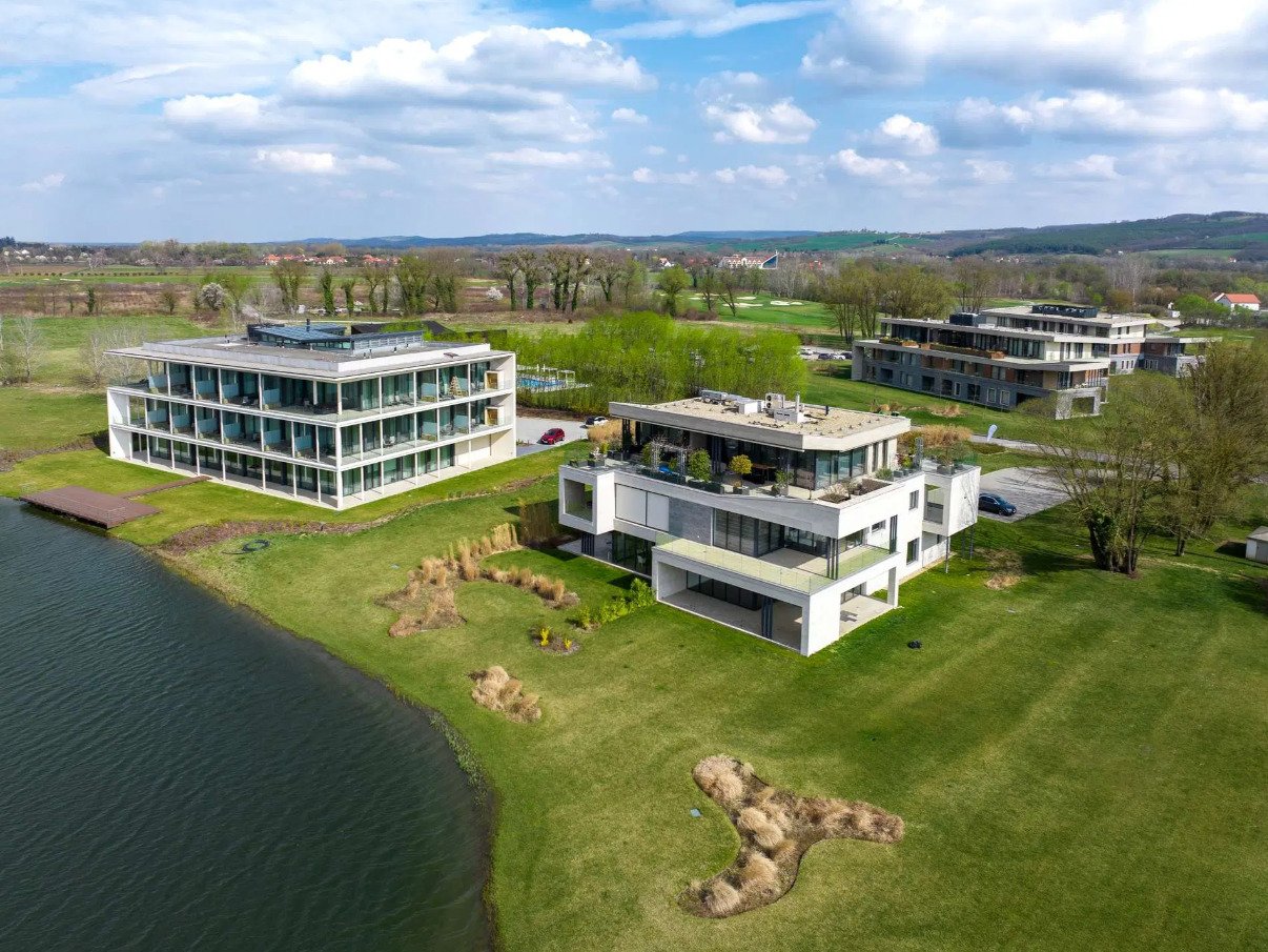 (AAA) Luxeriöses Apartment im besten Golf Resort Ungarns zur Eigennutzung oder Vermietung