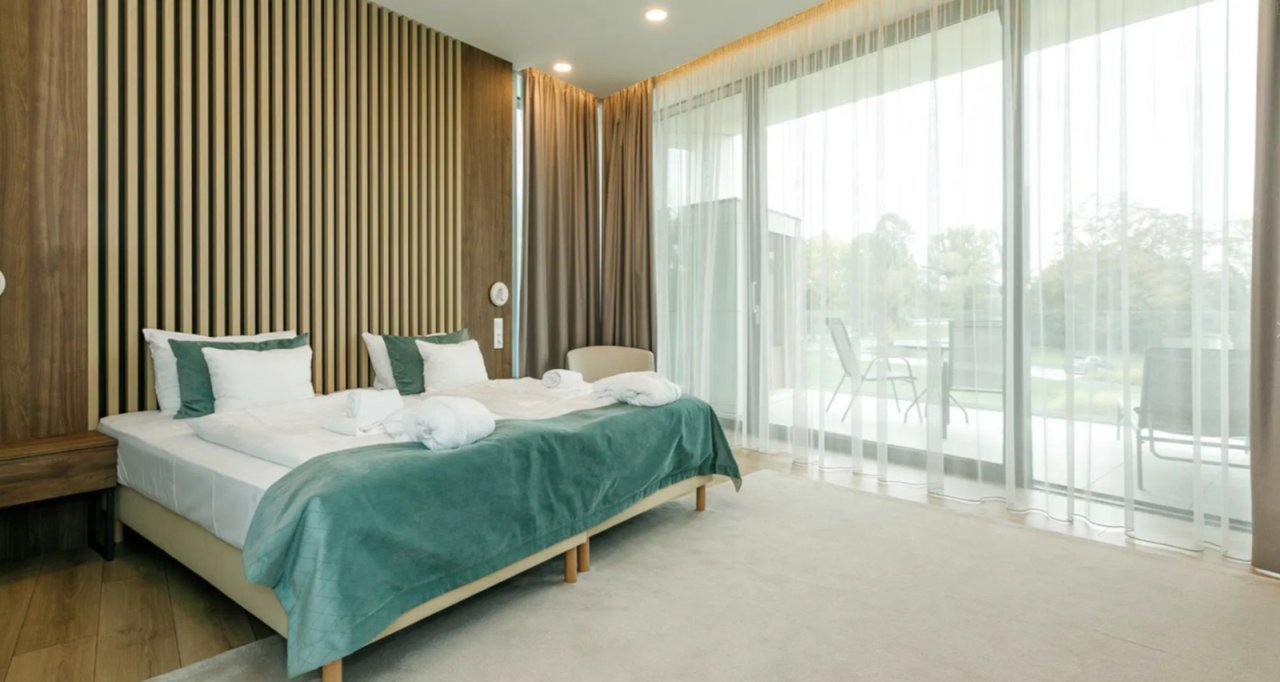 (AAA) Luxeriöses Apartment im besten Golf Resort Ungarns zur Eigennutzung oder Vermietung (ZSB2101)