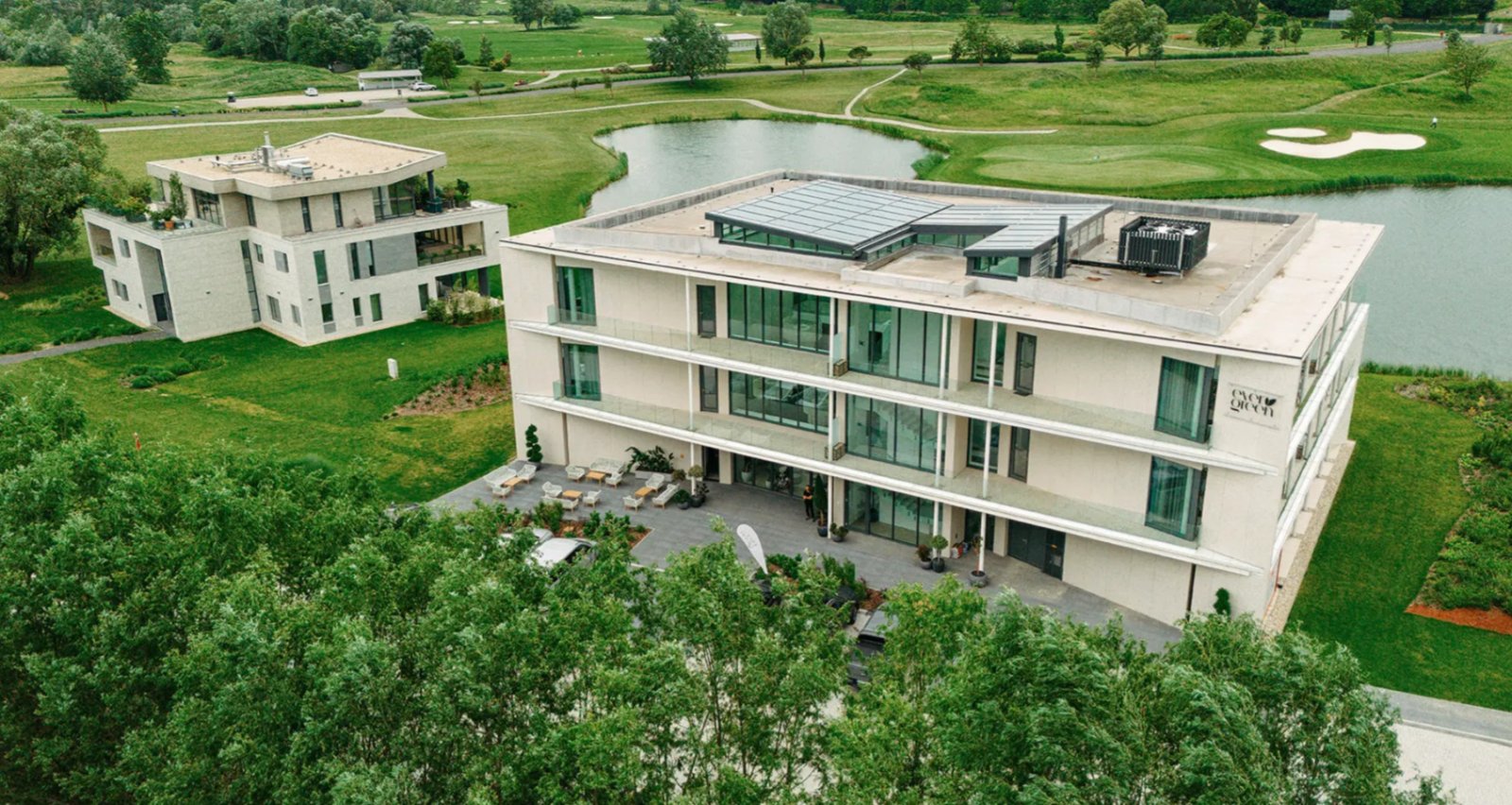 (AAA) Luxeriöses Apartment im besten Golf Resort Ungarns zur Eigennutzung oder Vermietung (ZSB2101)