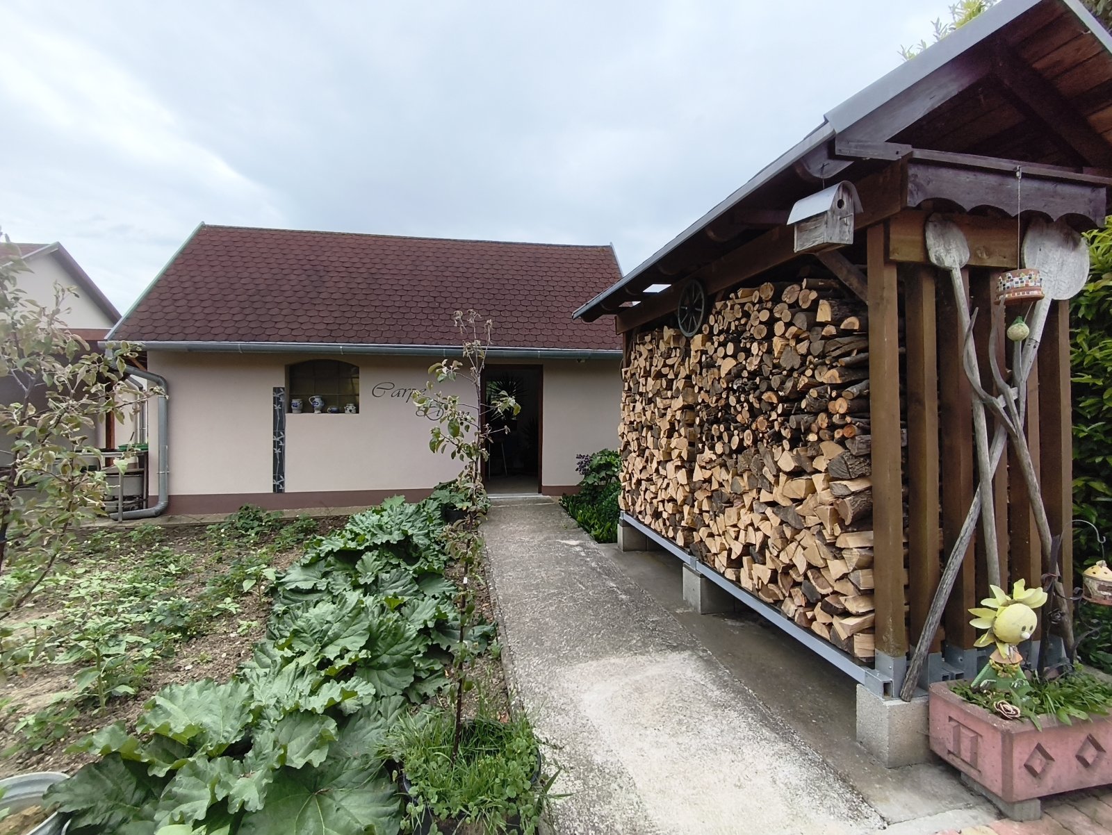 (BAA) Top-Landhaus & großes Grundstück in ruhiger Lage