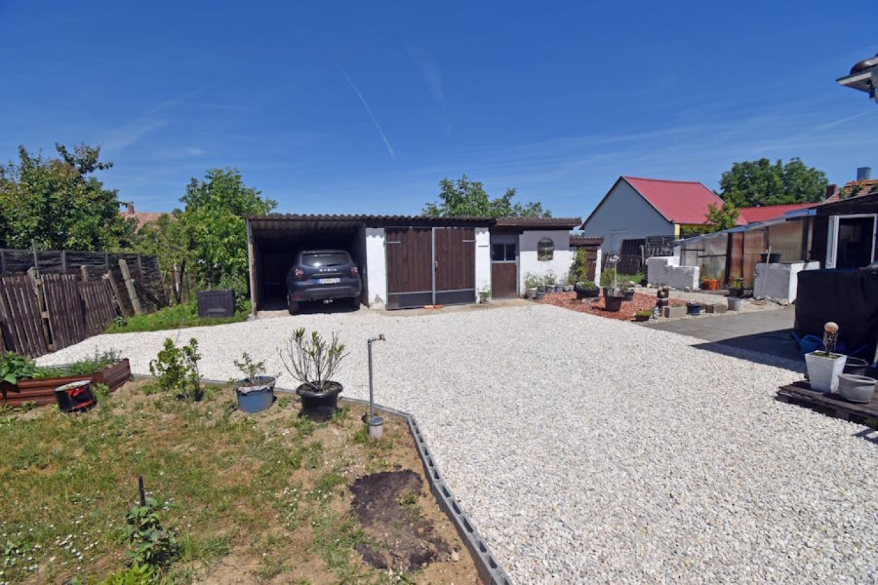 (BAA) Renoviertes Einfamilienhaus in ruhiger, naturnaher Lage (FER2040)