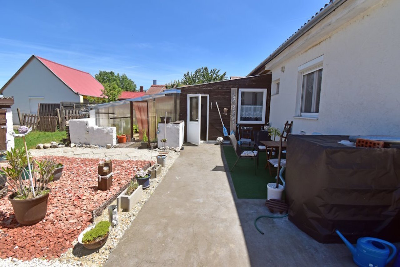 (BAA) Renoviertes Einfamilienhaus in ruhiger, naturnaher Lage (FER2040)