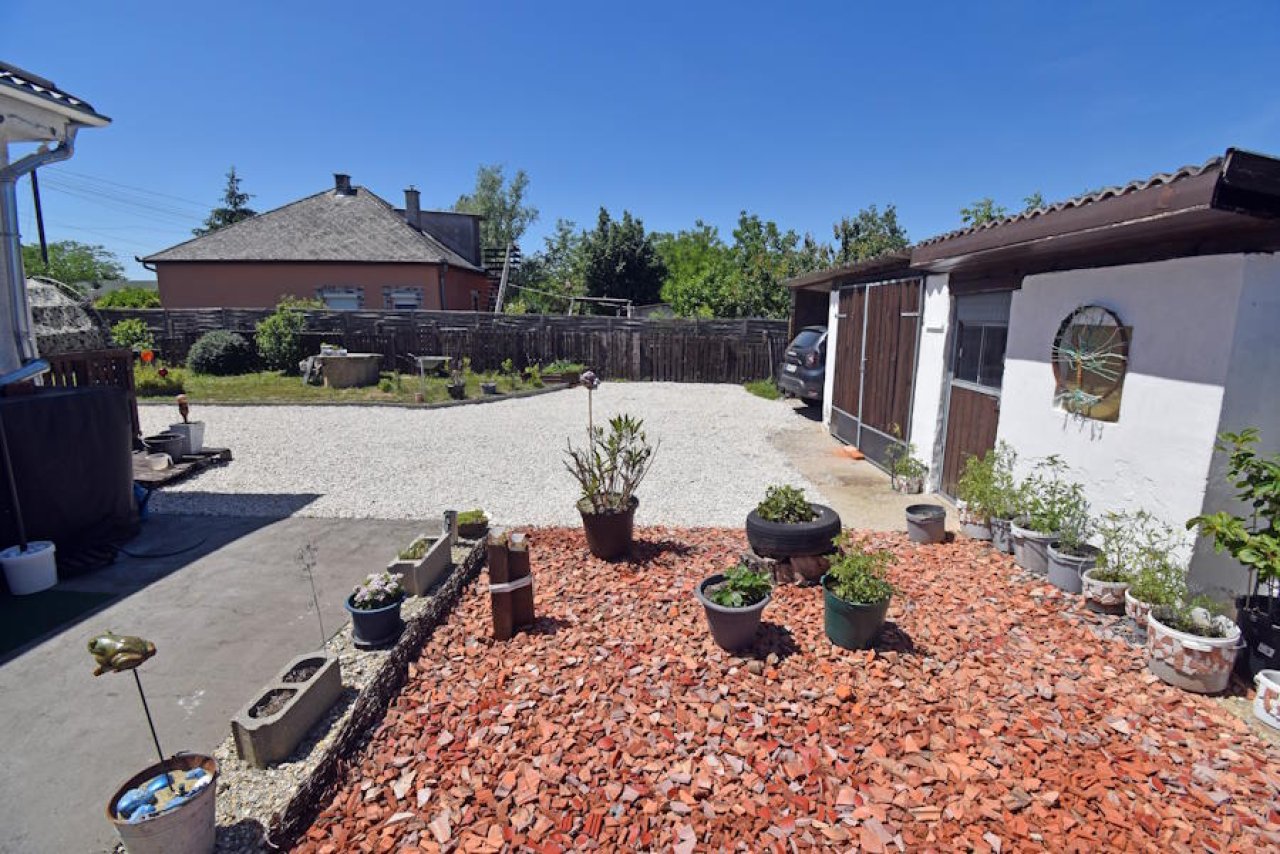(BAA) Renoviertes Einfamilienhaus in ruhiger, naturnaher Lage (FER2040)
