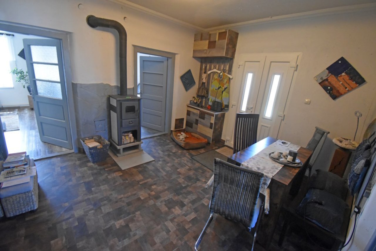 (BAA) Renoviertes Einfamilienhaus in ruhiger, naturnaher Lage (FER2040)