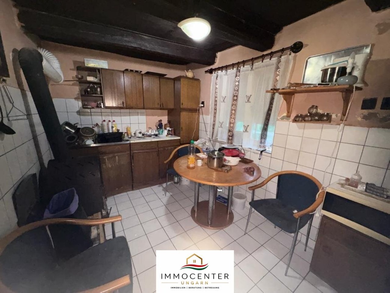 (BCA) Renovierungsbedürftiges  Haus in ruhiger Umgebung (KK0204)