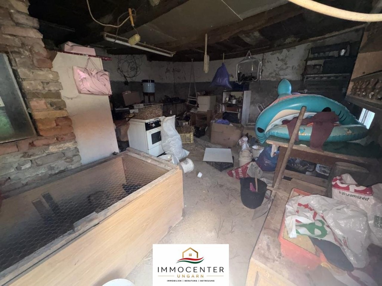 (BCA) Renovierungsbedürftiges  Haus in ruhiger Umgebung (KK0204)