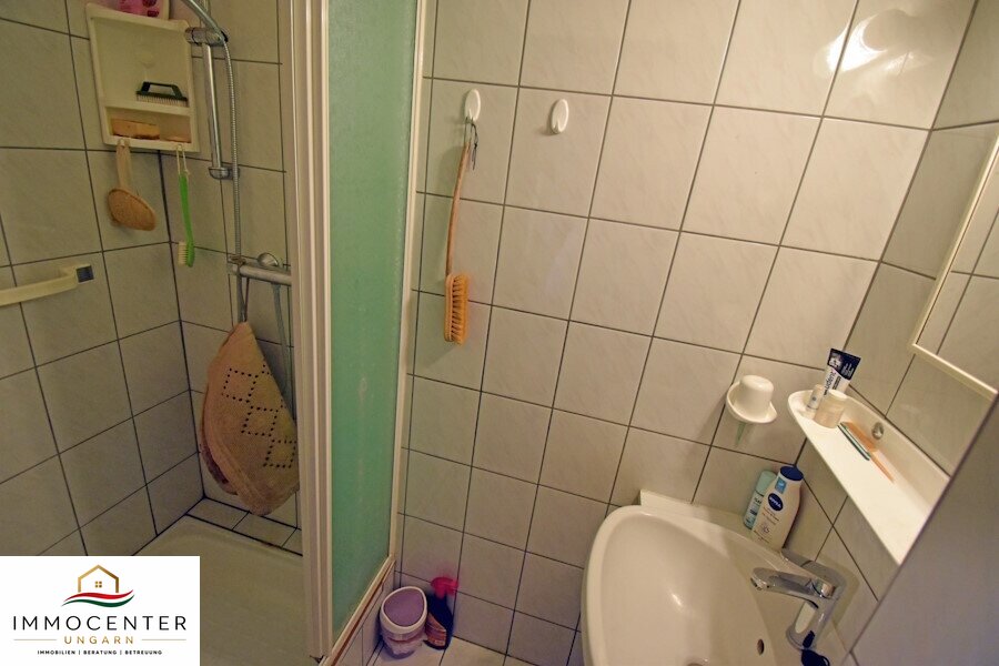 (BBA) Reihenhaus in Lenti in ruhiger Straße 1.200 m vom Thermalbad (FER0415)