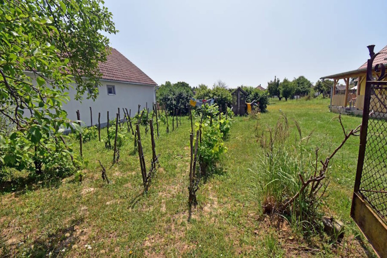 (BAA) Renoviertes Landhaus nur 15 km vom Balaton entfernt (FER1606-2)