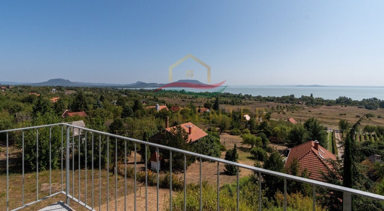 (AAA) Traumhaftes Haus am Balaton-Nordufer (33732)