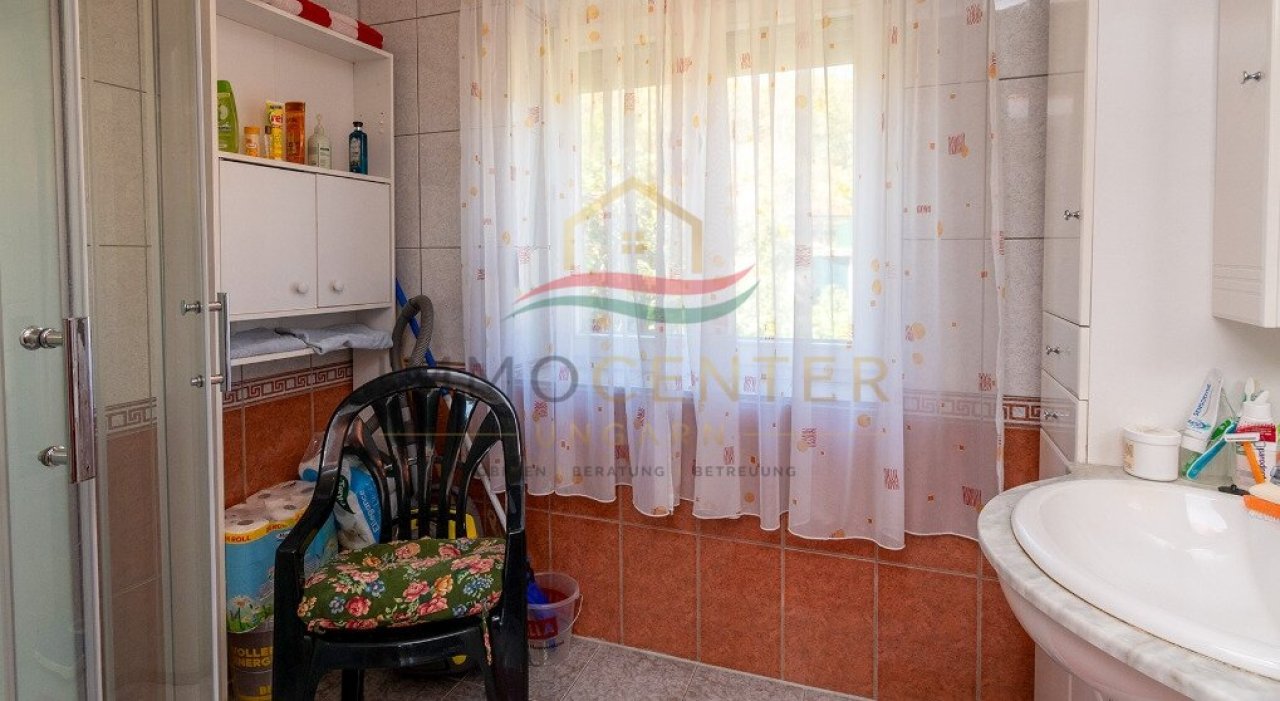 (AAA) Traumhaftes Haus am Balaton-Nordufer (33732)