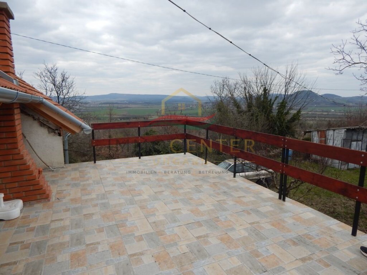 (ABA) Weinberg Pinze mit Panoramablick (EH009)