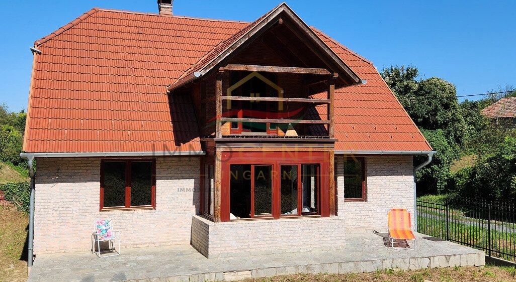 (AAA) Renoviertes Einfamilienhaus bei Héviz mit Wald