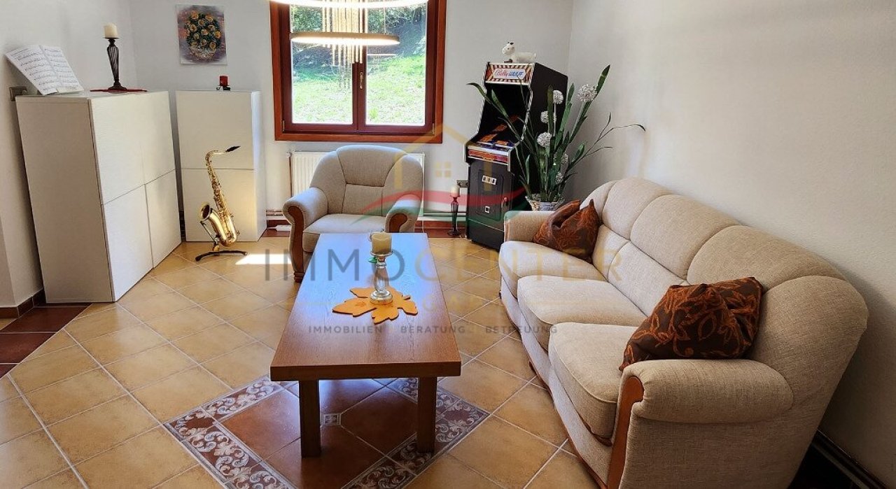(AAA) Renoviertes Einfamilienhaus bei Héviz mit Wald (33635)