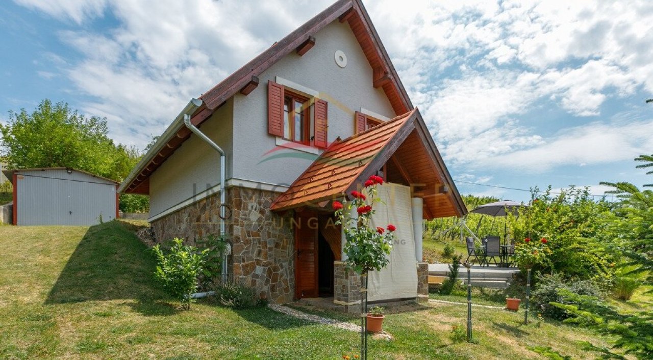 (AAA) Landhaus in ruhiger Weinberglage bei Tapolca (33471)