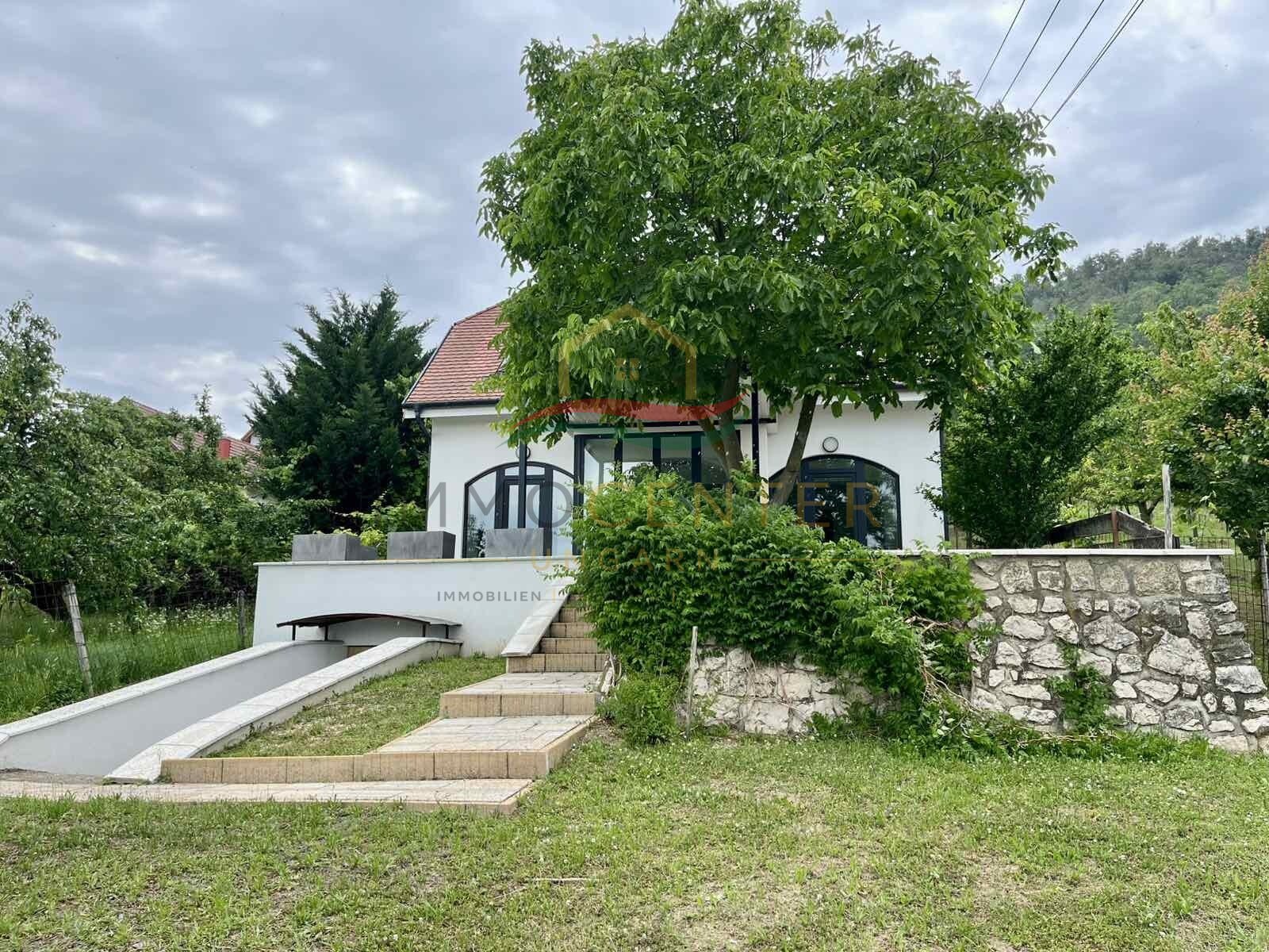 (AAA) Renoviertes Landhaus mit Panoramablick