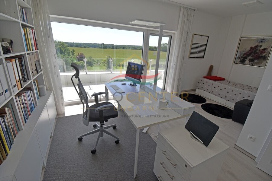 (AAA) Exklusives Haus fantastischem Panorama,Thermalbad-Nähe (FER0617)