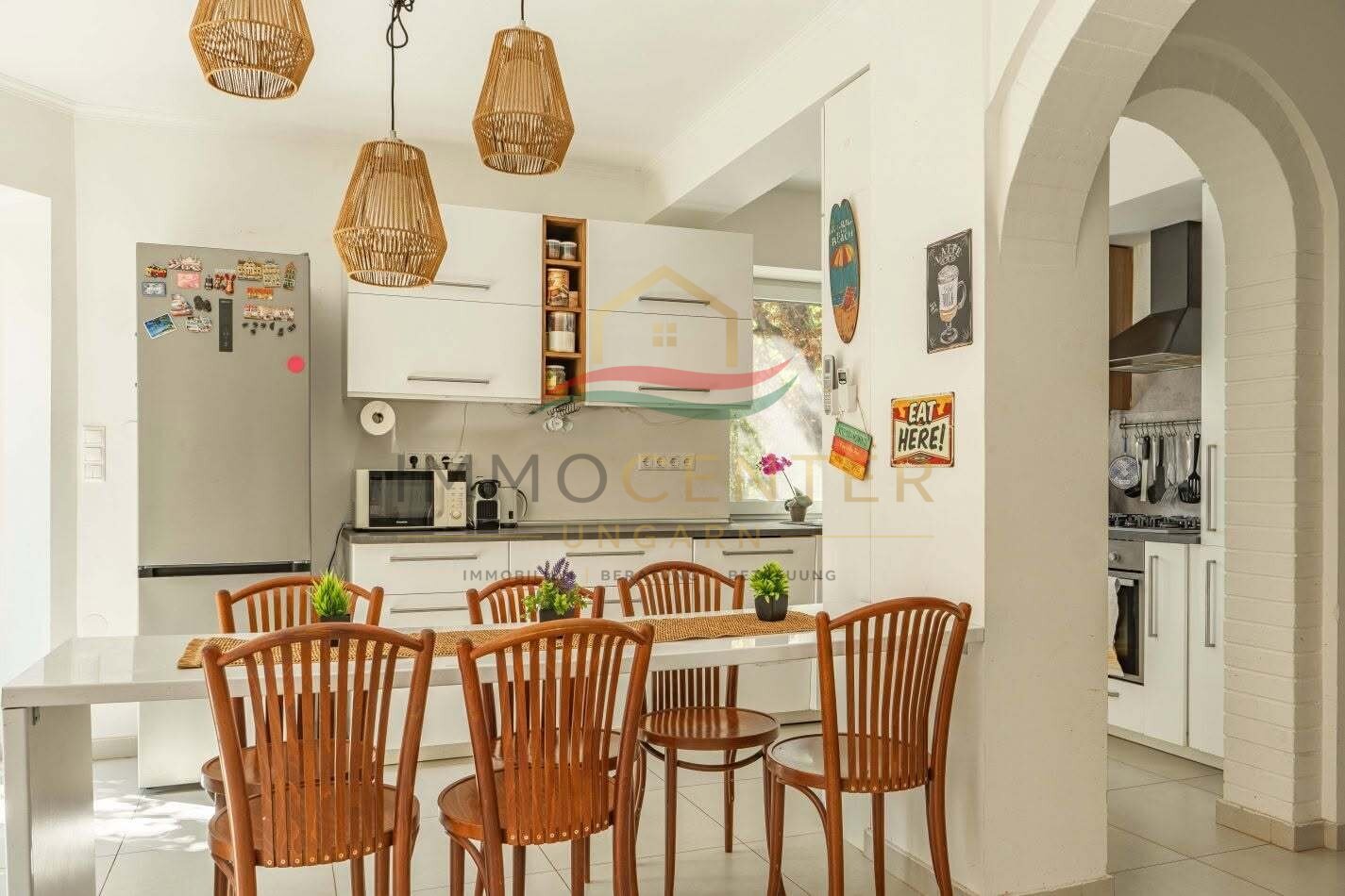 (AAA) Stimmungsvolles, modernes Traumhaus mit Pool in der Nähe des Sees (BO9125)