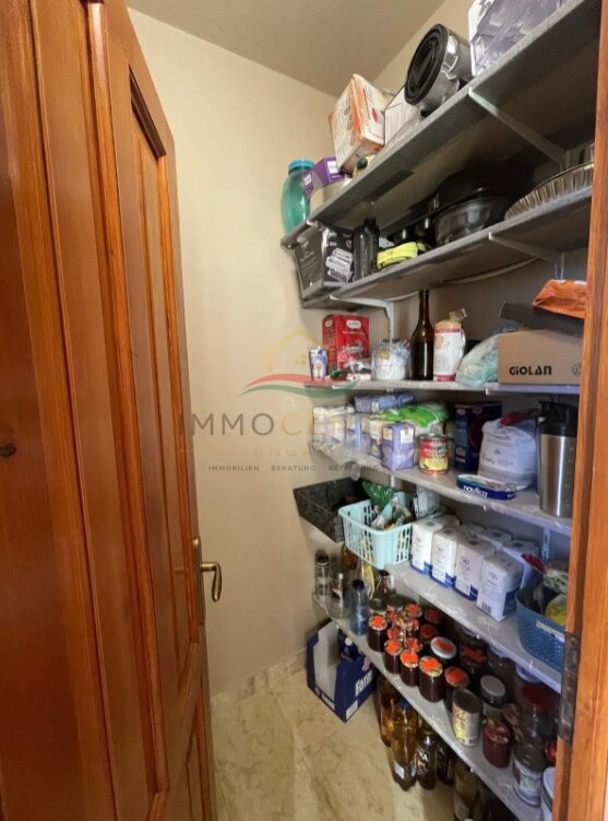 (BAA) Großes Landhaus in ruhiger Lage bietet vielfältige Nutzungsmöglichkeiten (KK9078)