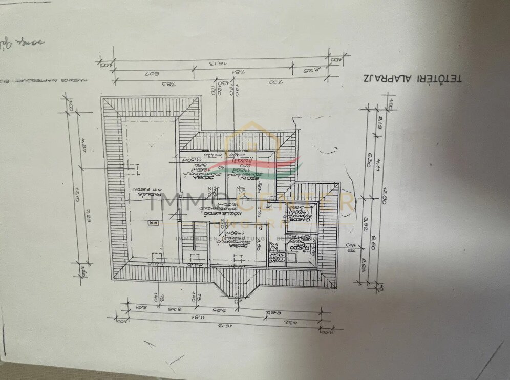 (BAA) Großes Landhaus in ruhiger Lage bietet vielfältige Nutzungsmöglichkeiten (KK9078)