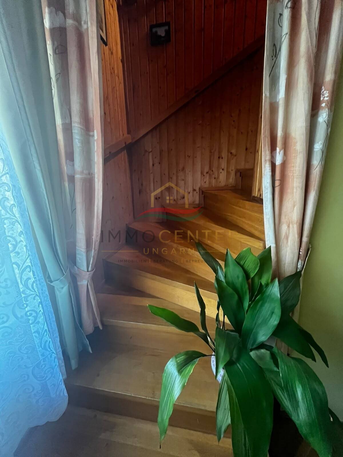 (ABA) Renoviertes Landhaus mit Einlieger-Wohnung & großem Grundstück (HGY6841)