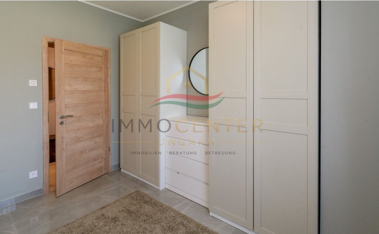 (AAA) Neu erbautes, exklusives Einfamilienhaus (33714)