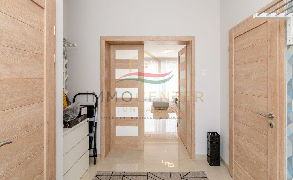 (AAA) Neu erbautes, exklusives Einfamilienhaus (33714)