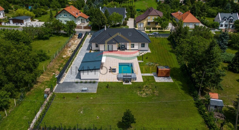 (AAA) Neu erbautes, exklusives Einfamilienhaus