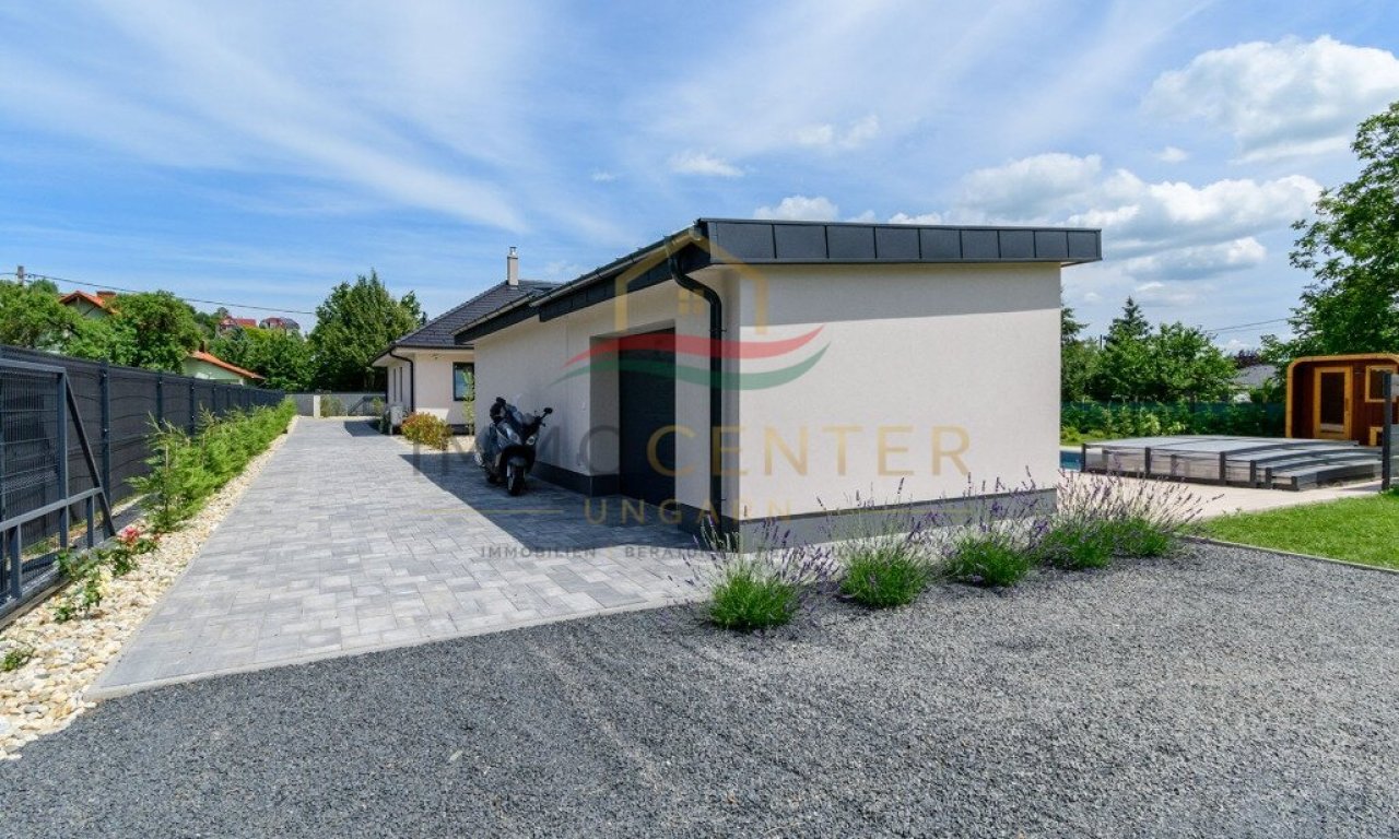 (AAA) Neu erbautes, exklusives Einfamilienhaus (33714)