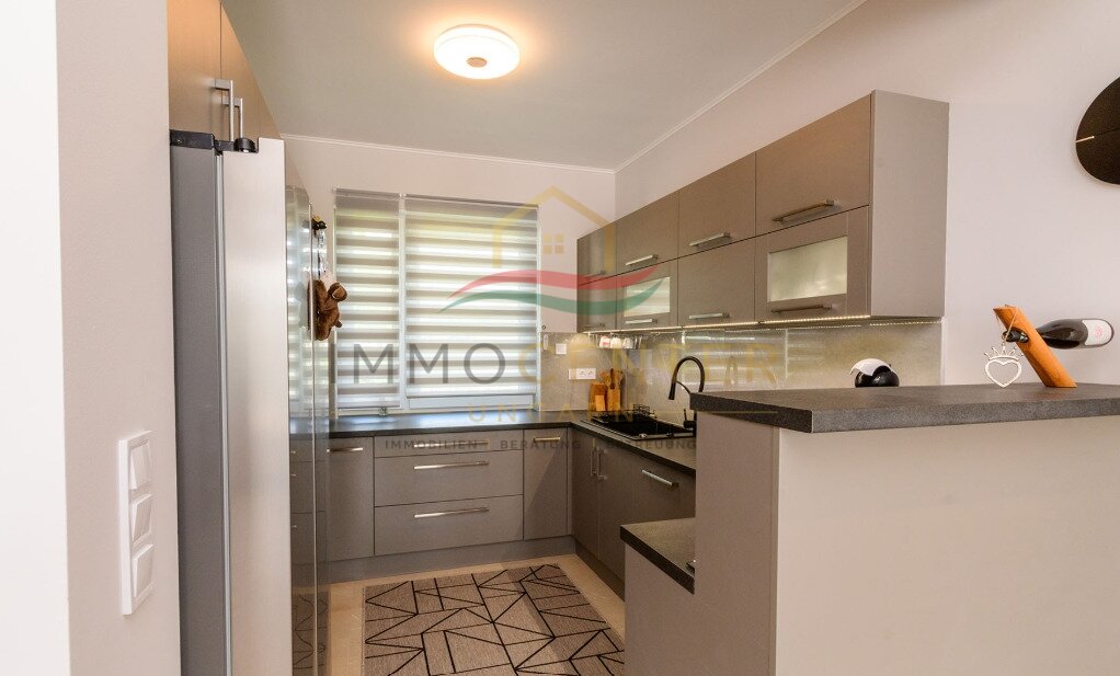 (AAA) Neu erbautes, exklusives Einfamilienhaus (33714)