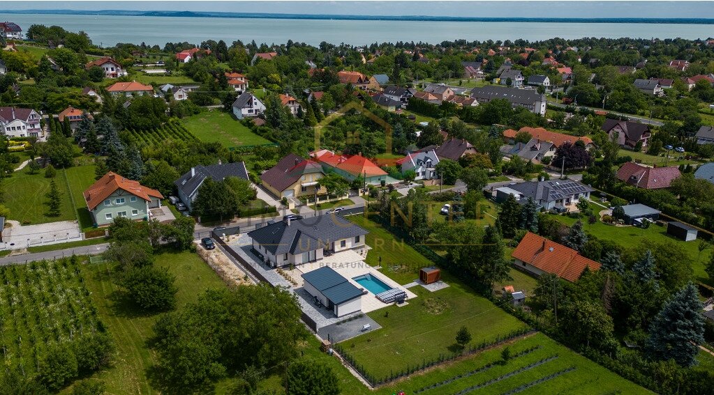 (AAA) Neu erbautes, exklusives Einfamilienhaus (33714)