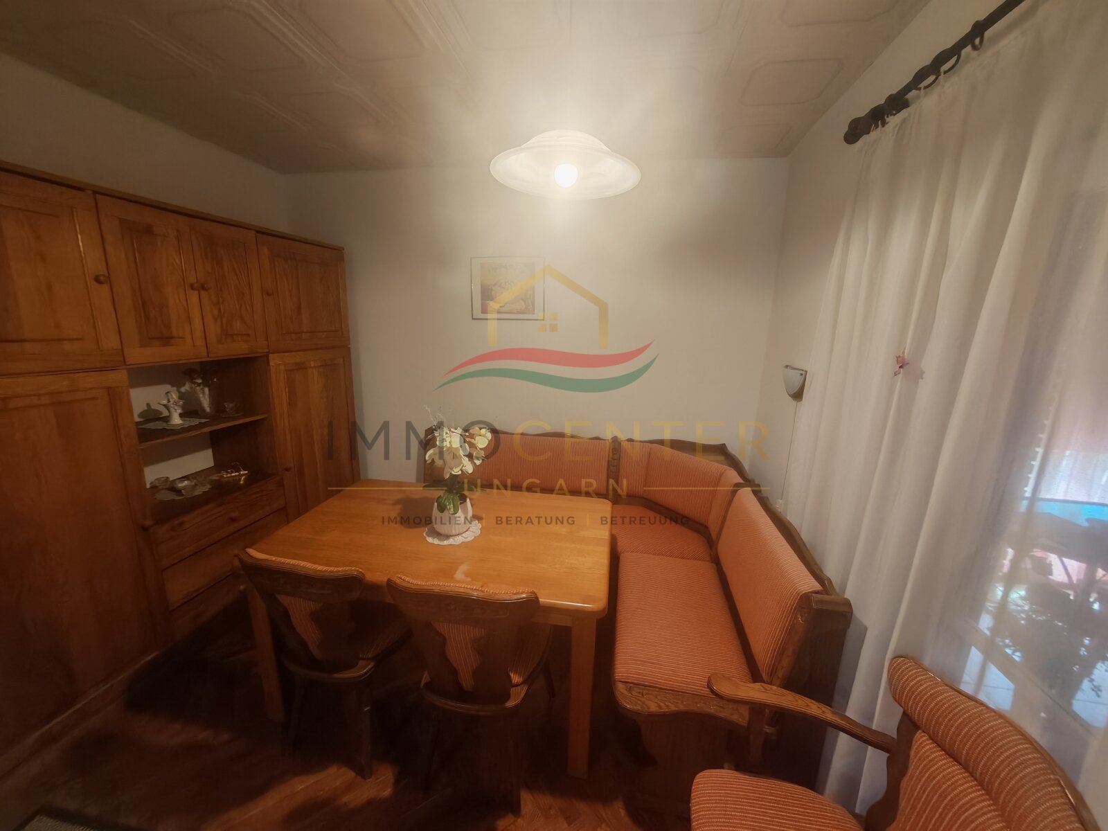(BAA) Gepflegtes Landhaus in ruhiger Lage (BB8398)