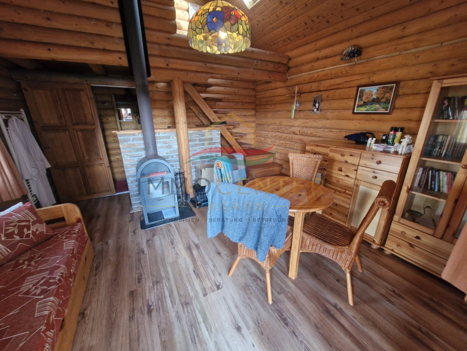 (BAA) Energieautarkes Landhaus mit Blockhütte & Sauna auf einem 7000 m² großen Panoramagrundstück (SJ001)