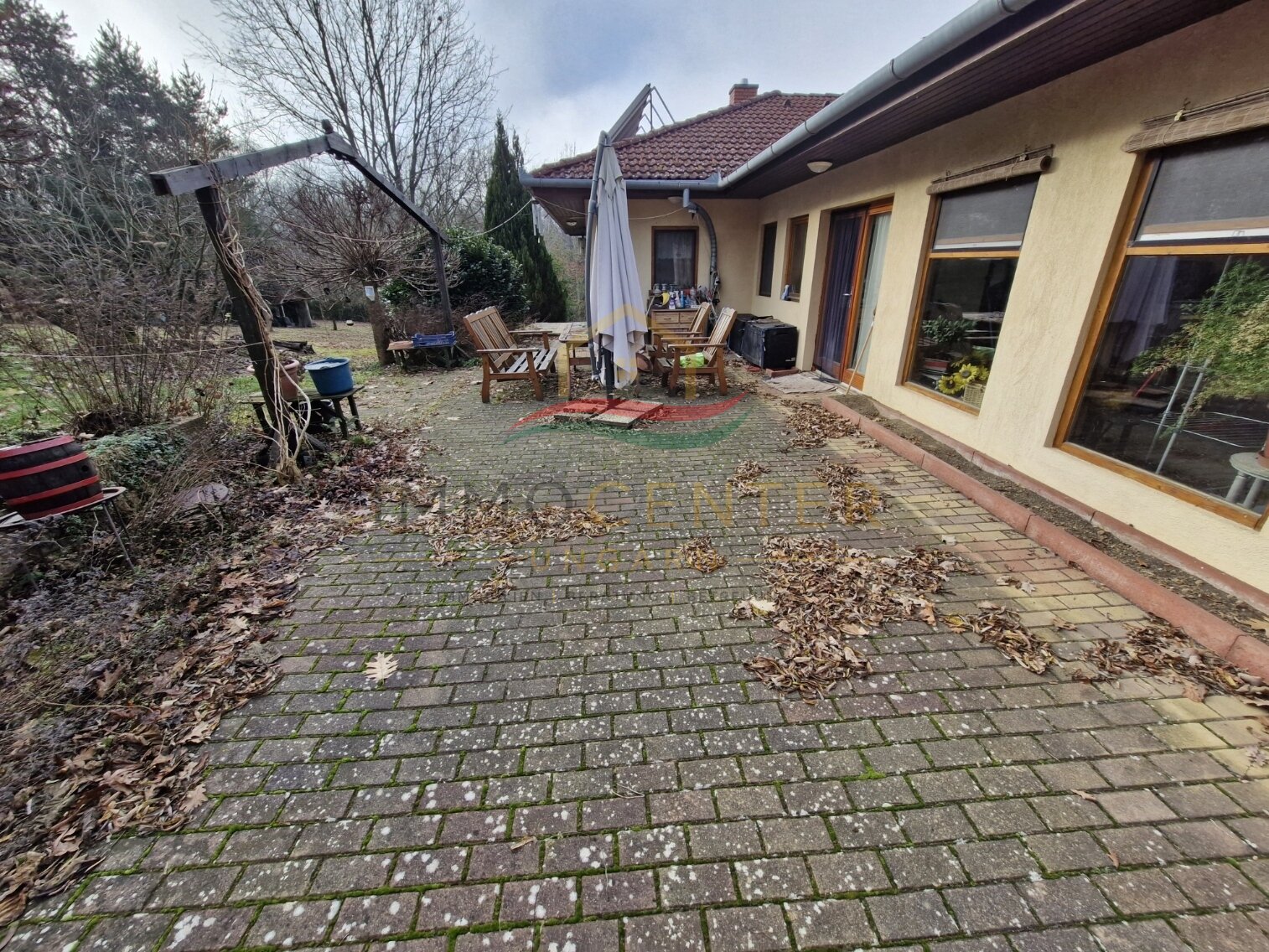 (BAA) Energieautarkes Landhaus mit Blockhütte & Sauna auf einem 7000 m² großen Panoramagrundstück (SJ001)