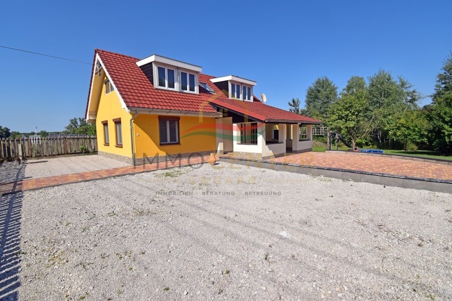(BAA) Renoviertes Einfamilienhaus in ruhiger, naturnaher Lage