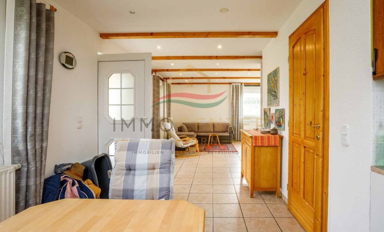 (AAA) Einfamilienhaus oberhalb von Héviz in ruhiger Weinberg-Lage (33897)