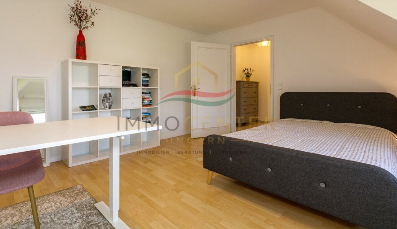 (AAA) Exklusives Einfamilienhaus – Wo Natur und exklusiver Wohnkomfort aufeinandertreffen (33445)