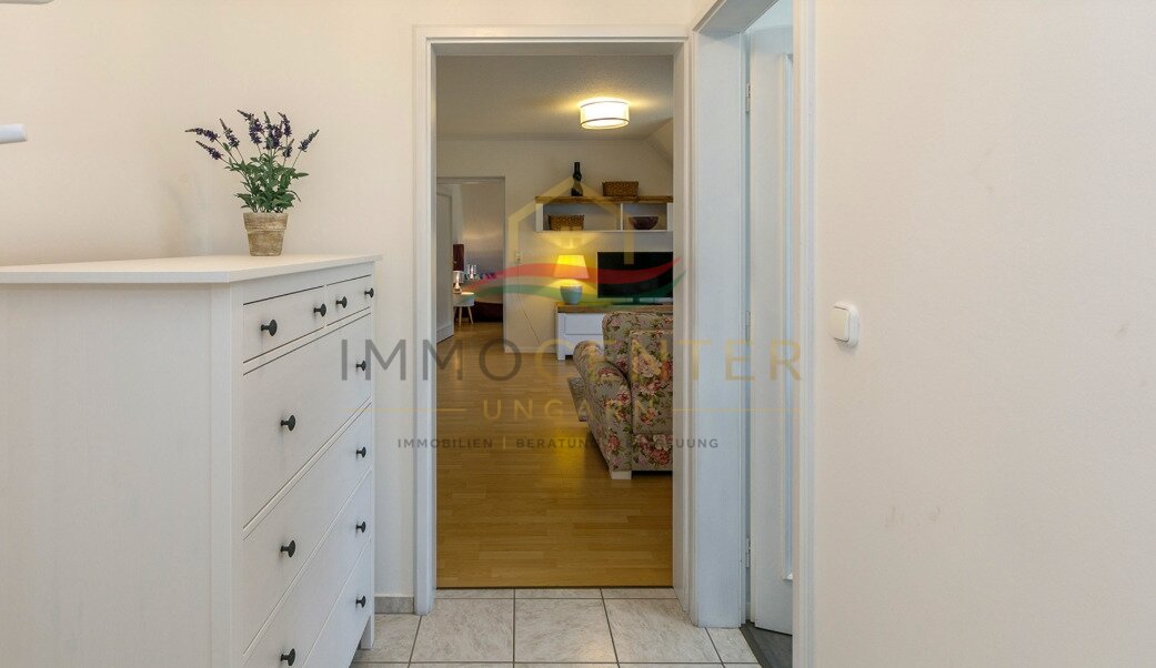 (AAA) Exklusives Einfamilienhaus – Wo Natur und exklusiver Wohnkomfort aufeinandertreffen (33445)