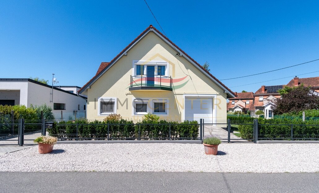 (AAA) Hervorragende Gelegenheit– Einfamilienhaus in Seenähe auf einem wunderschön angelegten Grundstück