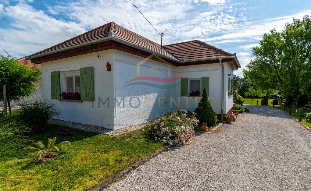 (AAA) Gepflegtes Landhaus in gutem Zustand und ruhiger Umgebung